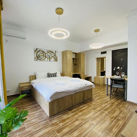 New City Studios With Balcony Bucureşti Ngoại thất bức ảnh