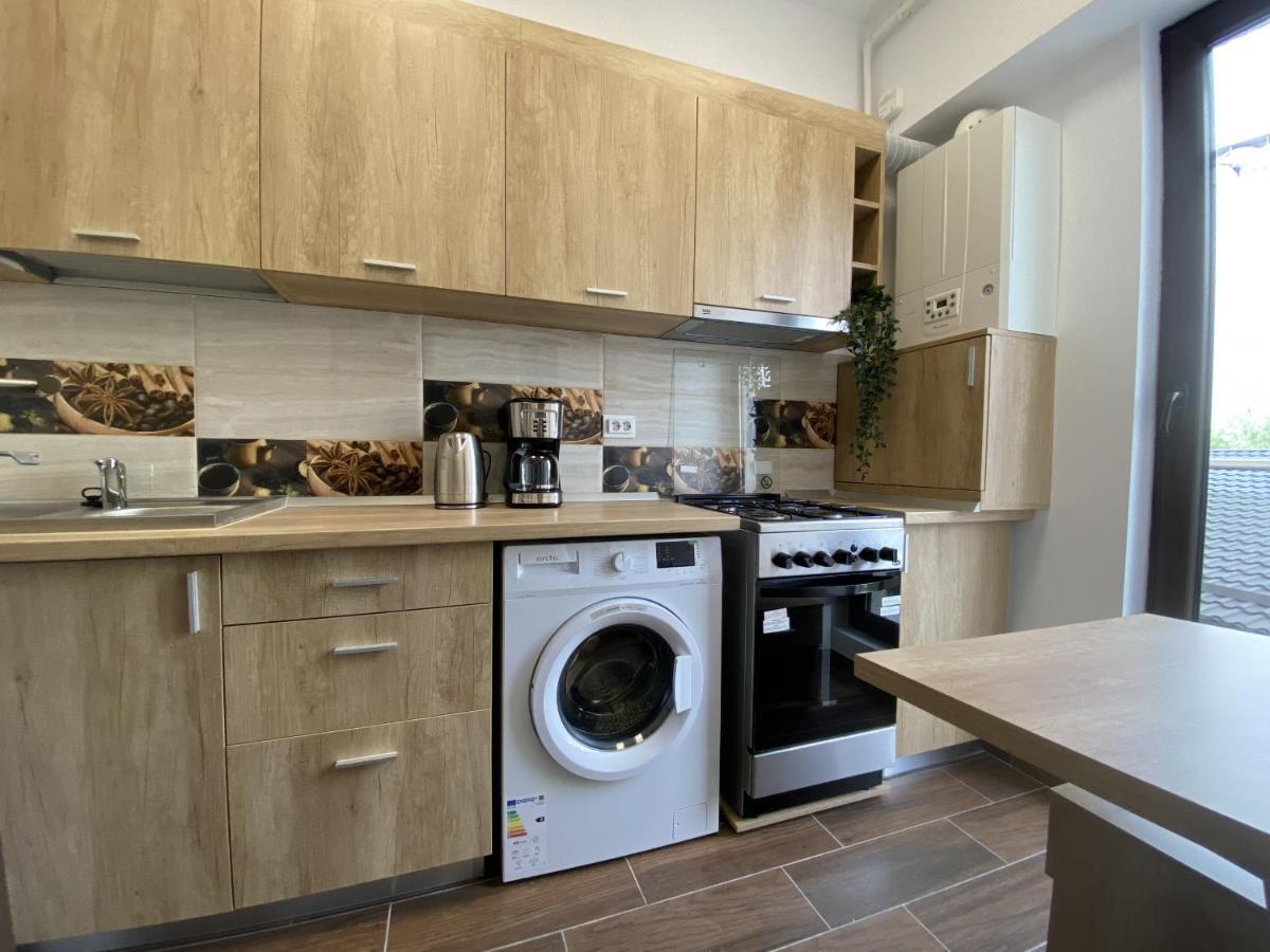 New City Studios With Balcony Bucureşti Ngoại thất bức ảnh